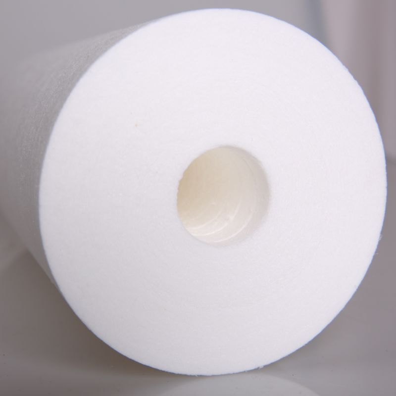 Vải không dệt 100% Bfe99 PP Spun Filter Cartridge